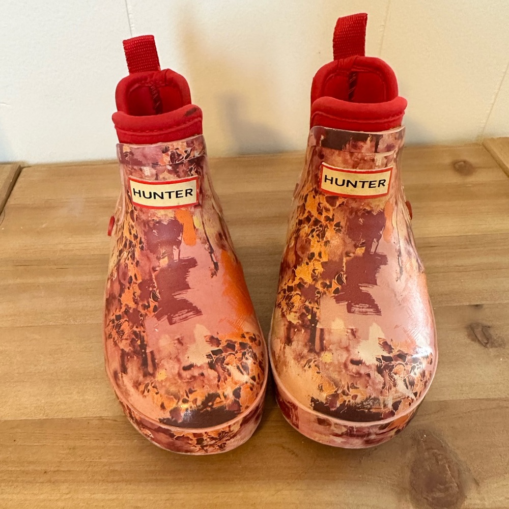 Toddler Hunter Boots size 9